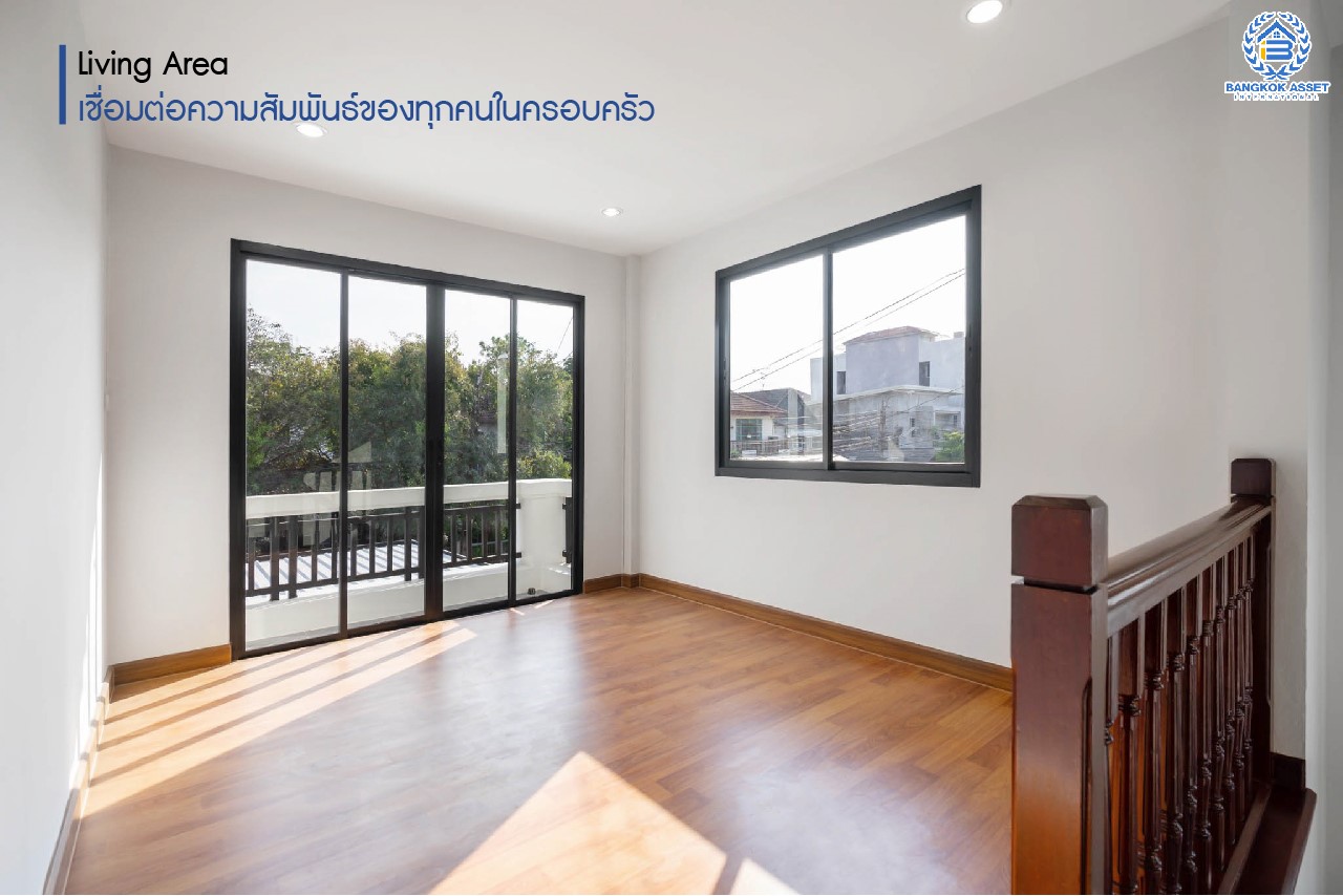 บ้านมือสองตกแต่งใหม่ ทำเลใจกลางเมือง ม.บ้านประชาชื่น ประชาชื่น-สามัคคี เนื้อที่ 63 ตร.ว. ฟังก์ชันจัดเต็ม 5 ห้องนอน 2 ห้องน้ำ 2 ที่จอดรถ บนทำเลเดินทางสะดวก เชื่อมต่อหลายเส้นทาง ใกล้เดอะมอลล์งามวงศ์วาน เซ็นทรัลแจ้งวัฒนะ ทางด่วน และรถไฟฟ้า (สายสีชมพู)